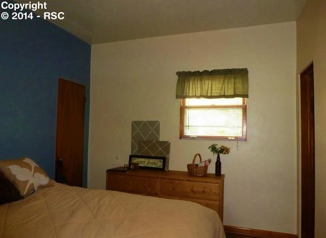 2607 N Cascade Avenue