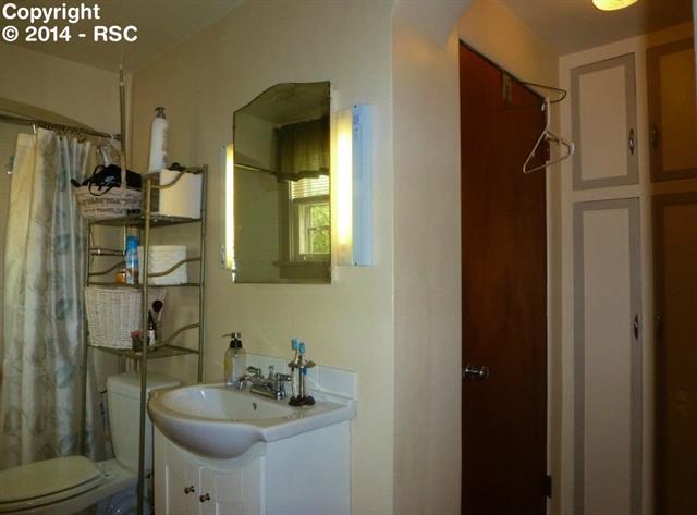 2607 N Cascade Avenue