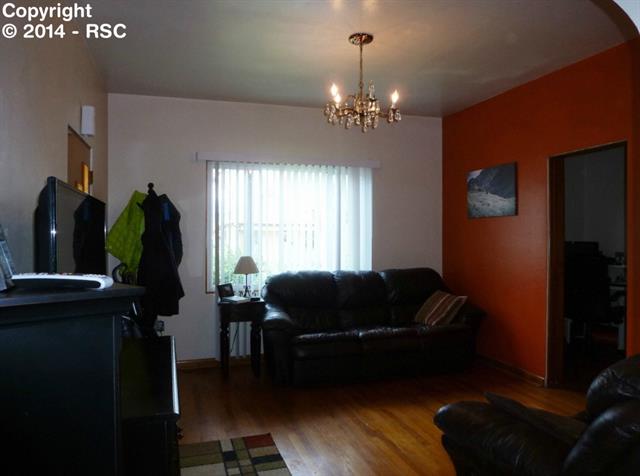 2607 N Cascade Avenue