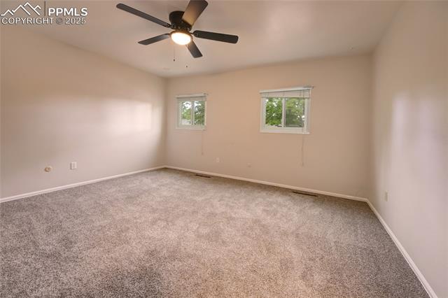 4610 S Sleepy Hollow Circle