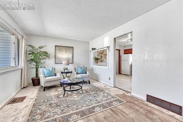 2917 Del Mar Circle