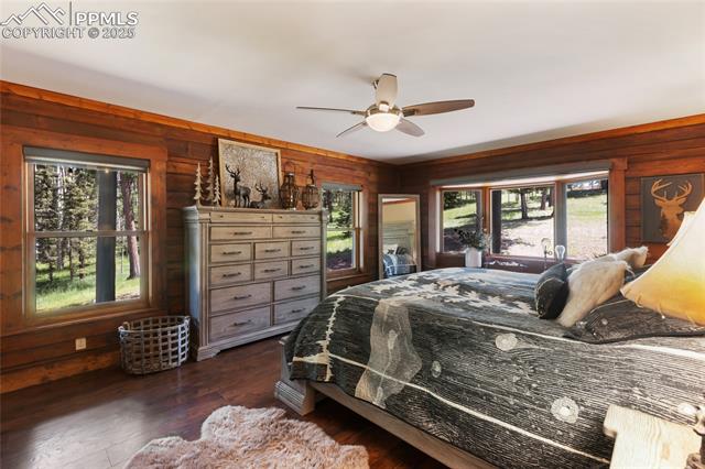 101 Daniwood Grove