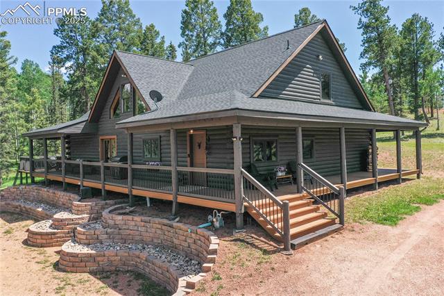 101 Daniwood Grove