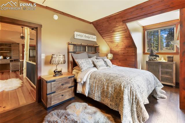 101 Daniwood Grove