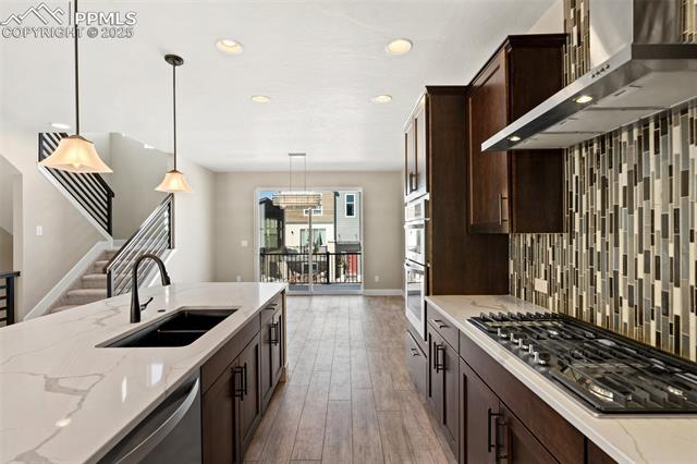 1364 Sunshine Valley Way