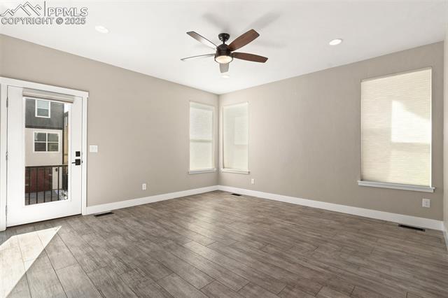 1364 Sunshine Valley Way