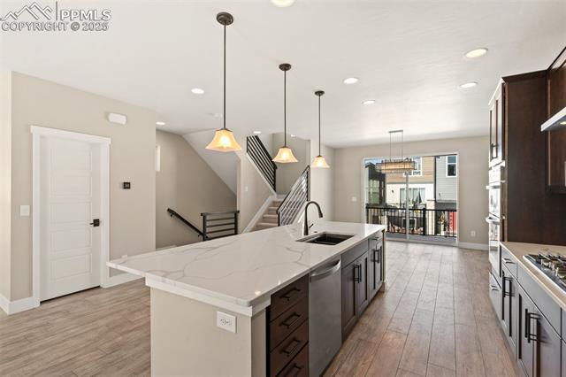 1364 Sunshine Valley Way