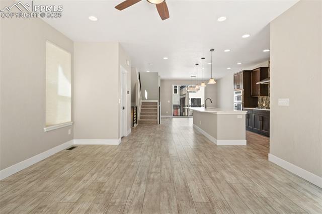 1364 Sunshine Valley Way