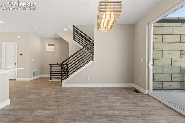 1364 Sunshine Valley Way