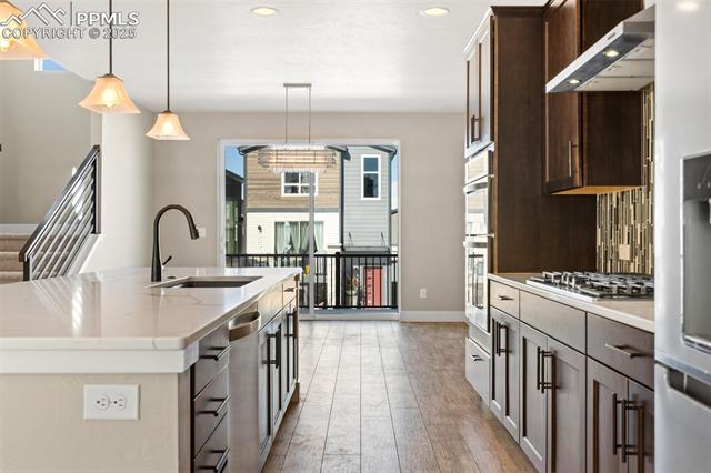 1364 Sunshine Valley Way