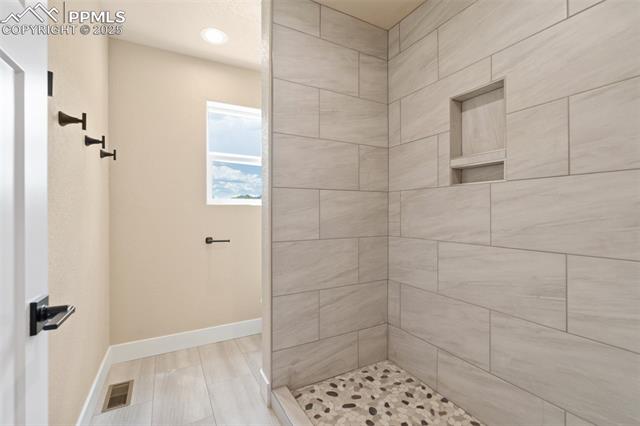 826 Meadow Lane