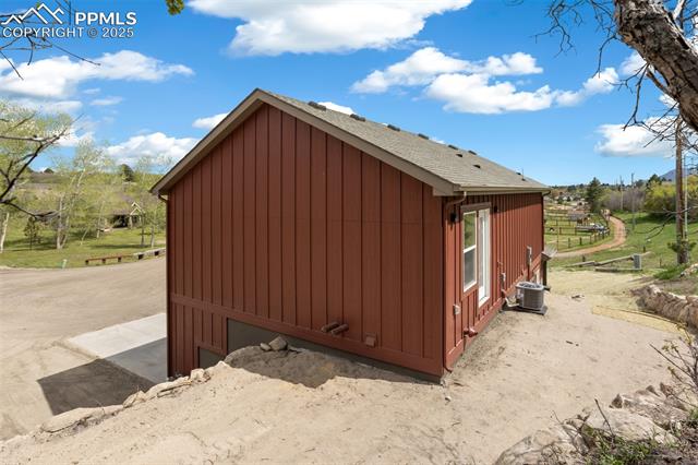826 Meadow Lane
