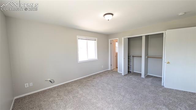 720 W Northwoods Drive