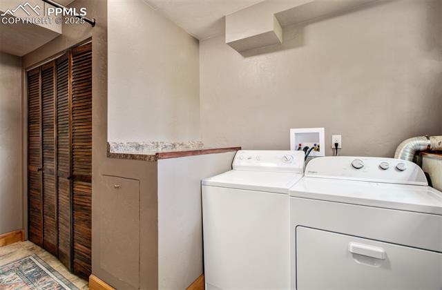 4580 Creek View Road