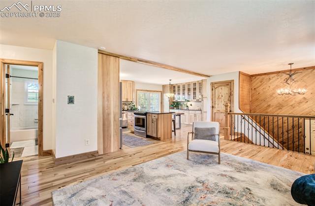 4580 Creek View Road