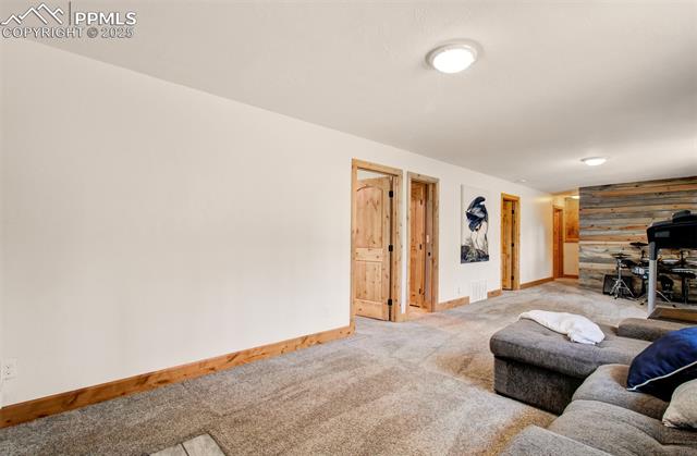 4580 Creek View Road