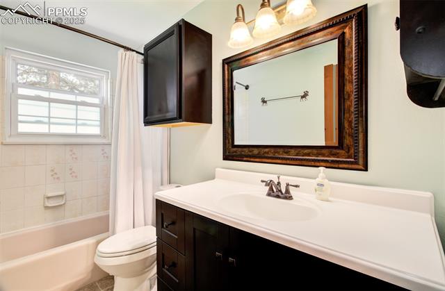 4580 Creek View Road