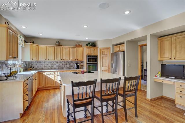 5830 Broadmoor Bluffs Drive