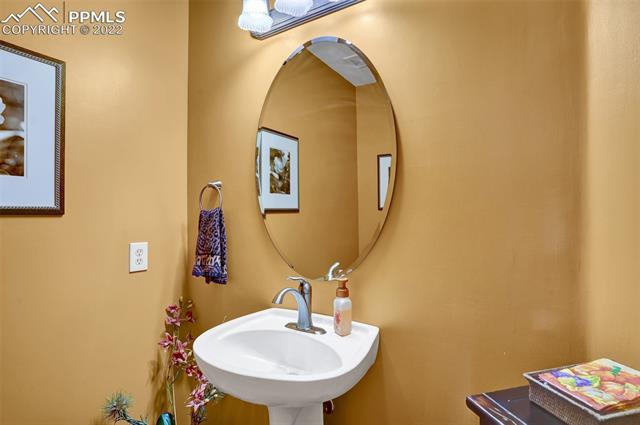 5830 Broadmoor Bluffs Drive