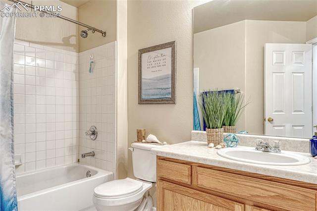 4550 Bays Water Drive