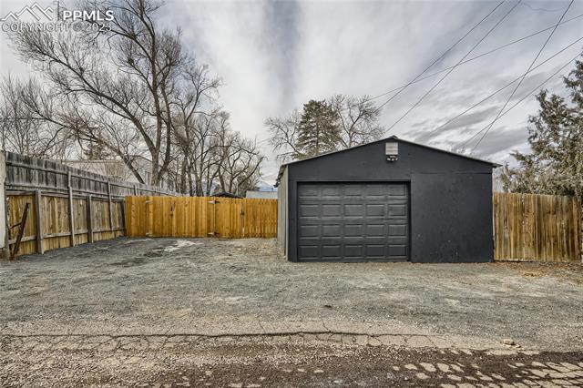 207 N Hancock Drive