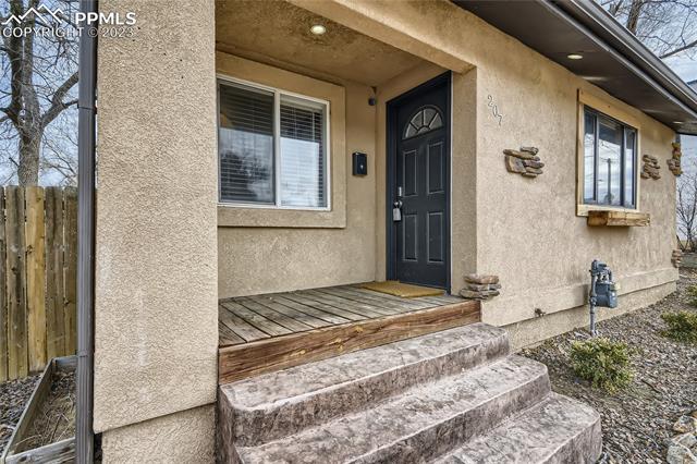 207 N Hancock Drive