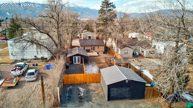 207 N Hancock Drive