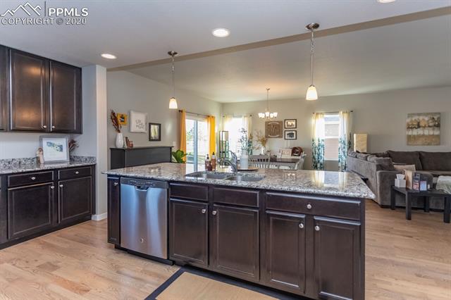 1720 Willow Park Way