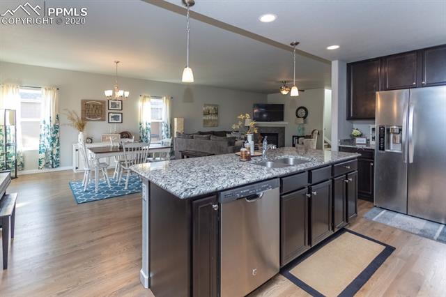 1720 Willow Park Way