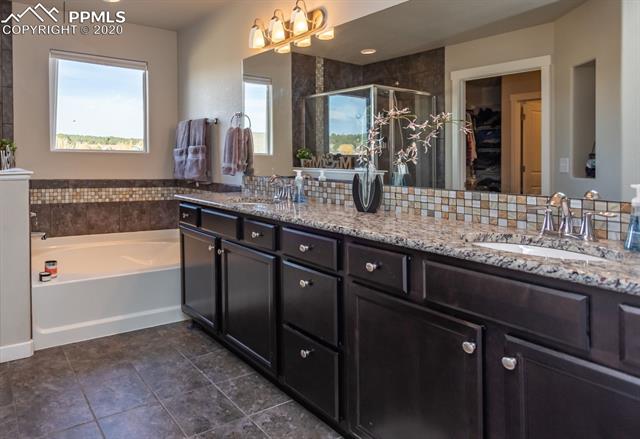 1720 Willow Park Way