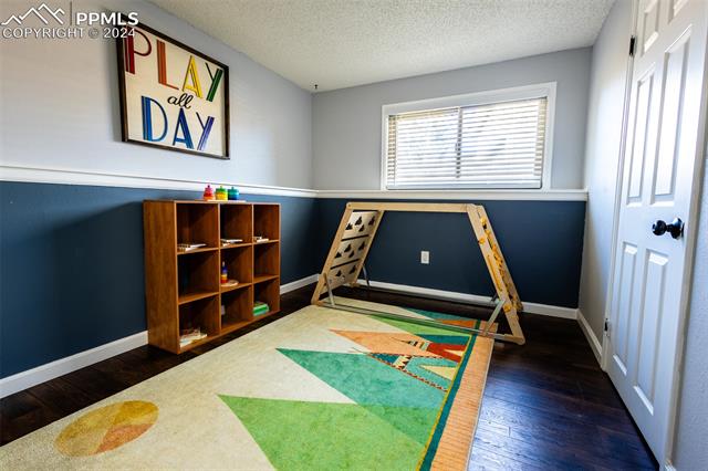 530 Saddlemountain Road