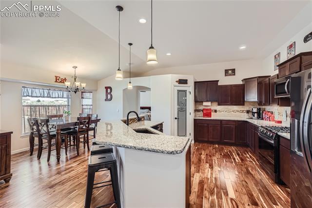 1257 N Starkweather Lane