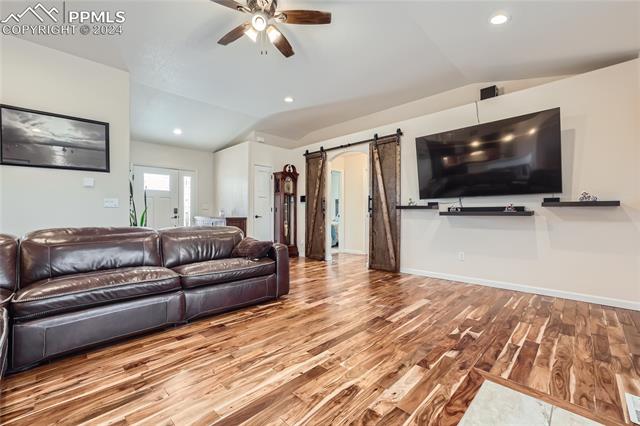 1257 N Starkweather Lane