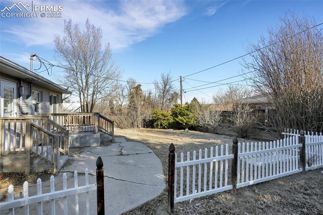 4 El Sereno Drive
