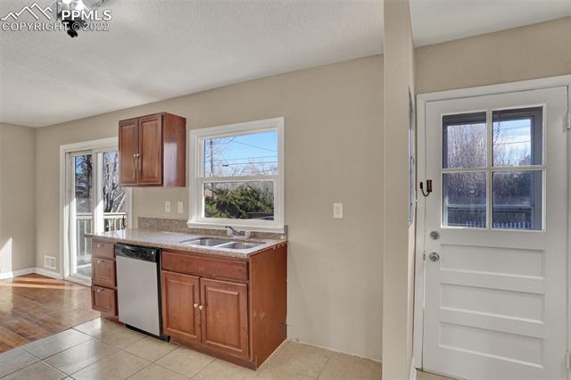 4 El Sereno Drive