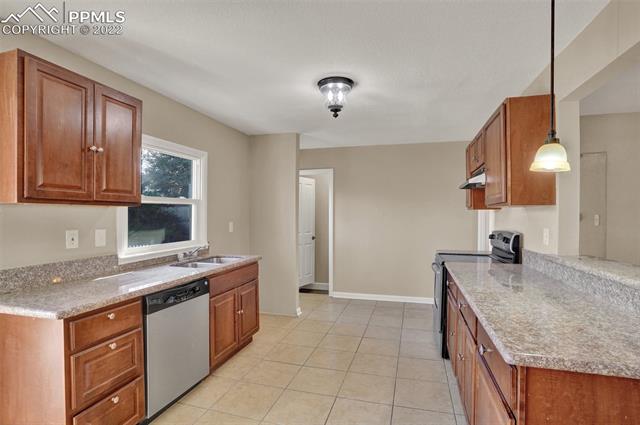 4 El Sereno Drive
