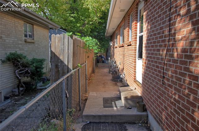 2940 Illinois Avenue