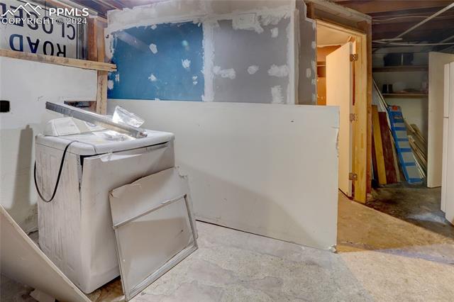 2940 Illinois Avenue