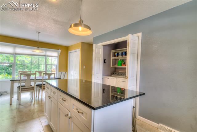 2211 Glenn Summer Road