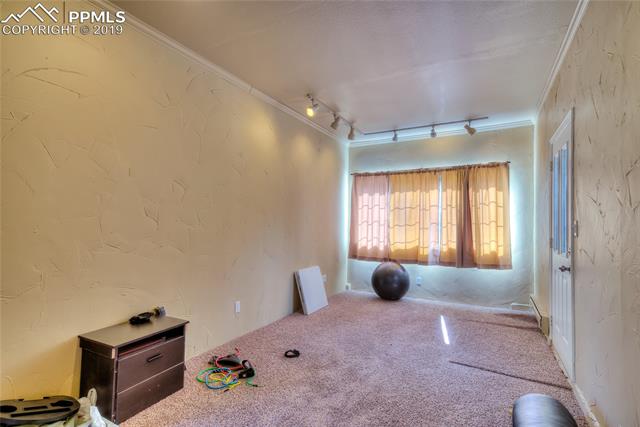 2211 Glenn Summer Road