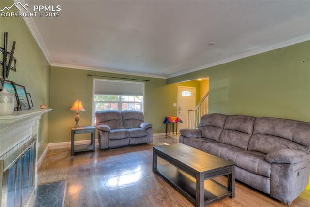 2211 Glenn Summer Road