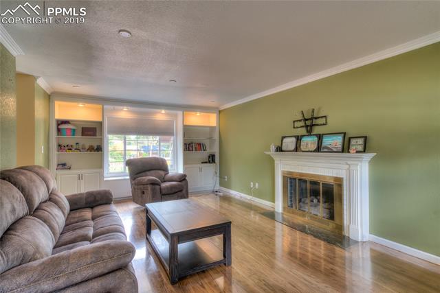 2211 Glenn Summer Road