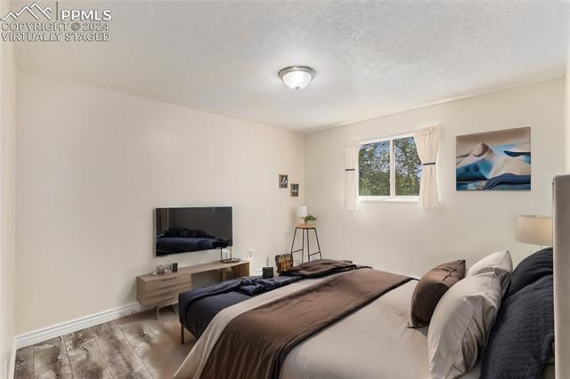 6955 Mescalero Drive