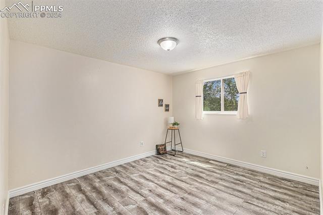 6955 Mescalero Drive