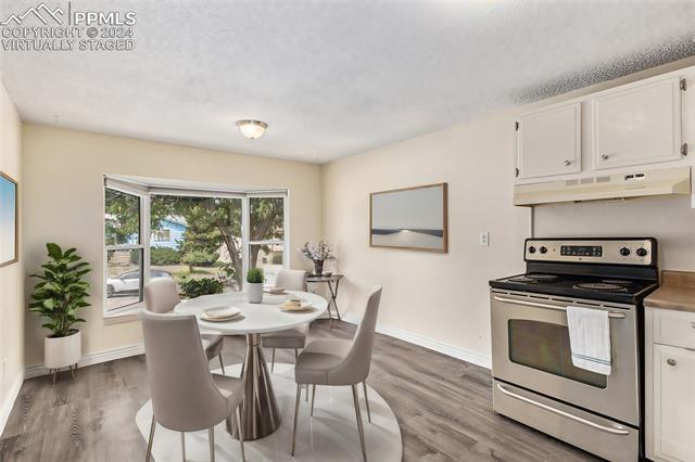 6955 Mescalero Drive