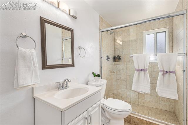 6955 Mescalero Drive