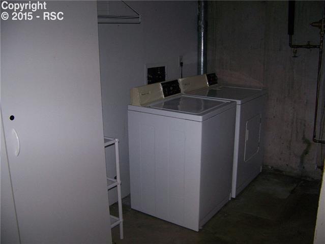 3325 E Oak Creek Drive