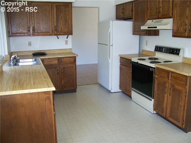 3325 E Oak Creek Drive