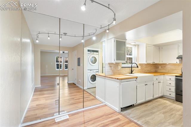 2394 Stepping Stones Way