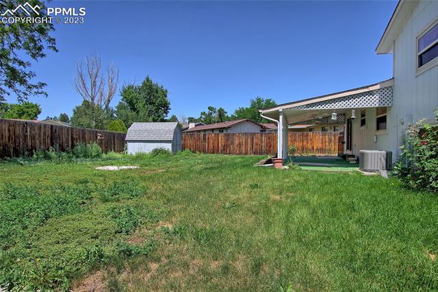 4712 N Hackamore Drive
